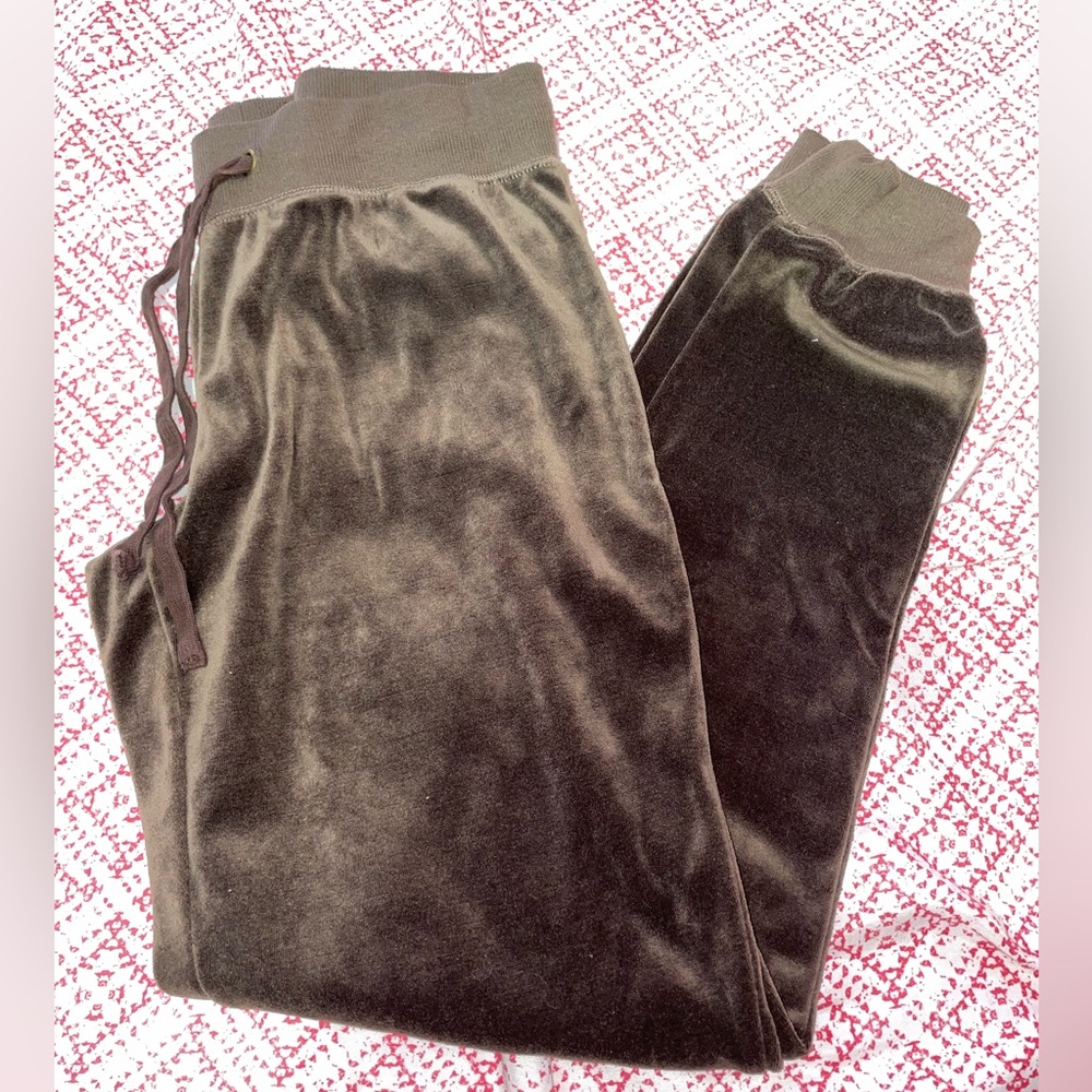 Brown jogger pants